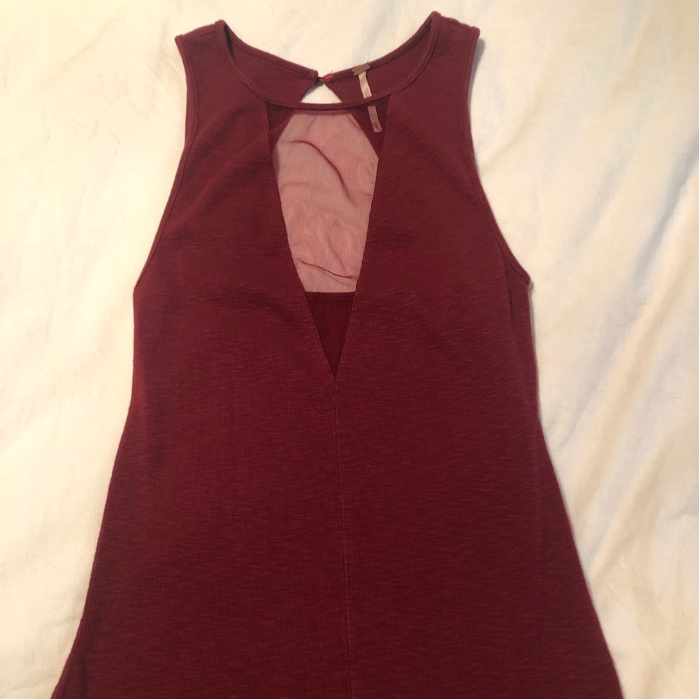 Free people V cut Tank Top ❤️